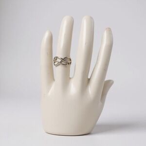 Sterling Silver Cubic‎ Zirconia Ring Band Size 6.75